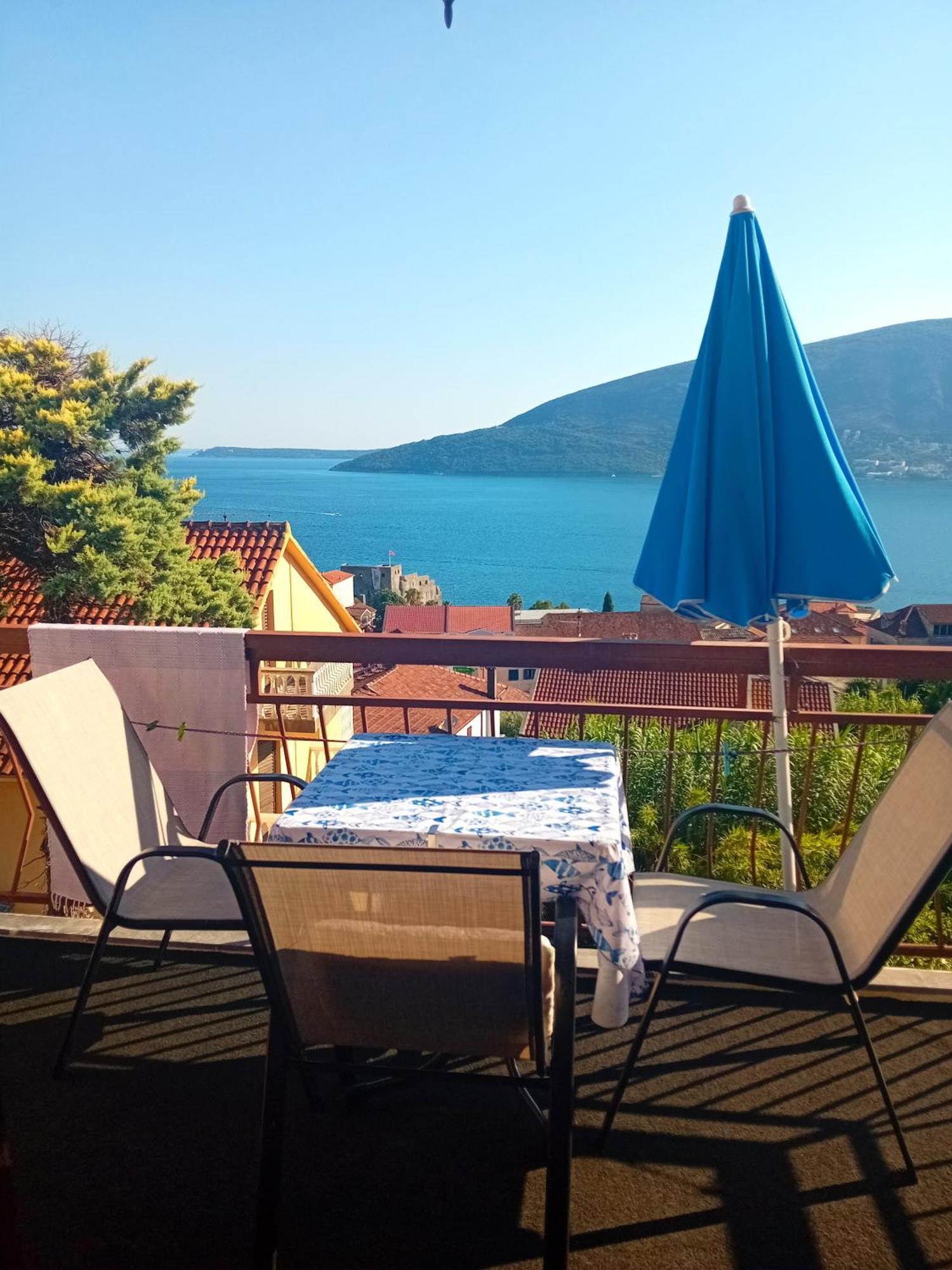 Guest House Cinderella Herceg Novi Extérieur photo